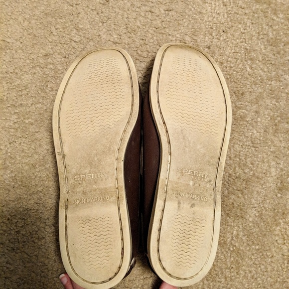 Brown Sperry Top siders - Picture 2 of 4